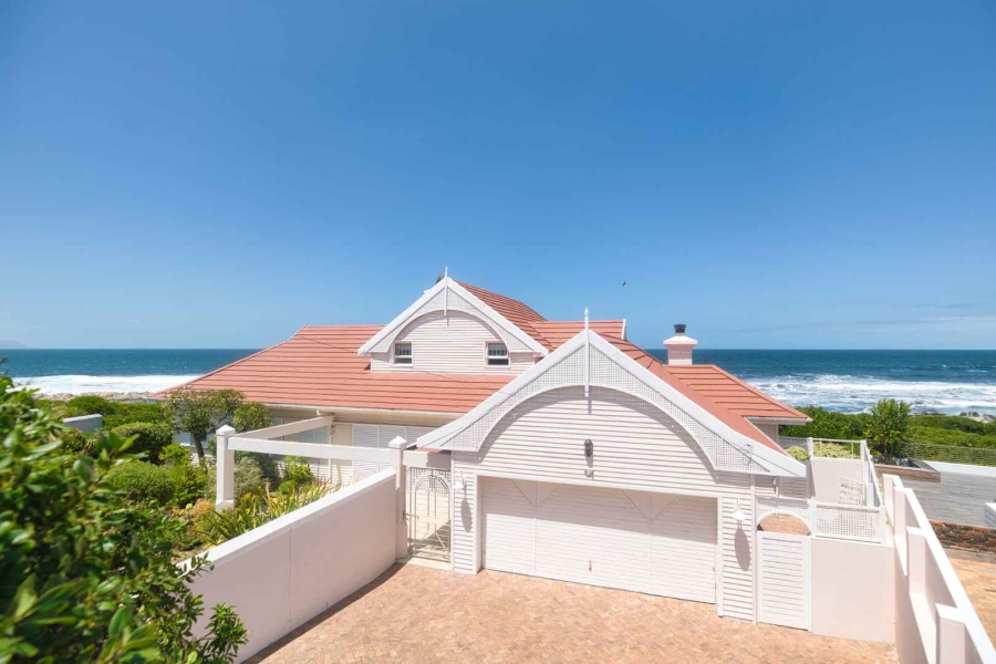 To Let 4 Bedroom Property for Rent in Vermont Western Cape